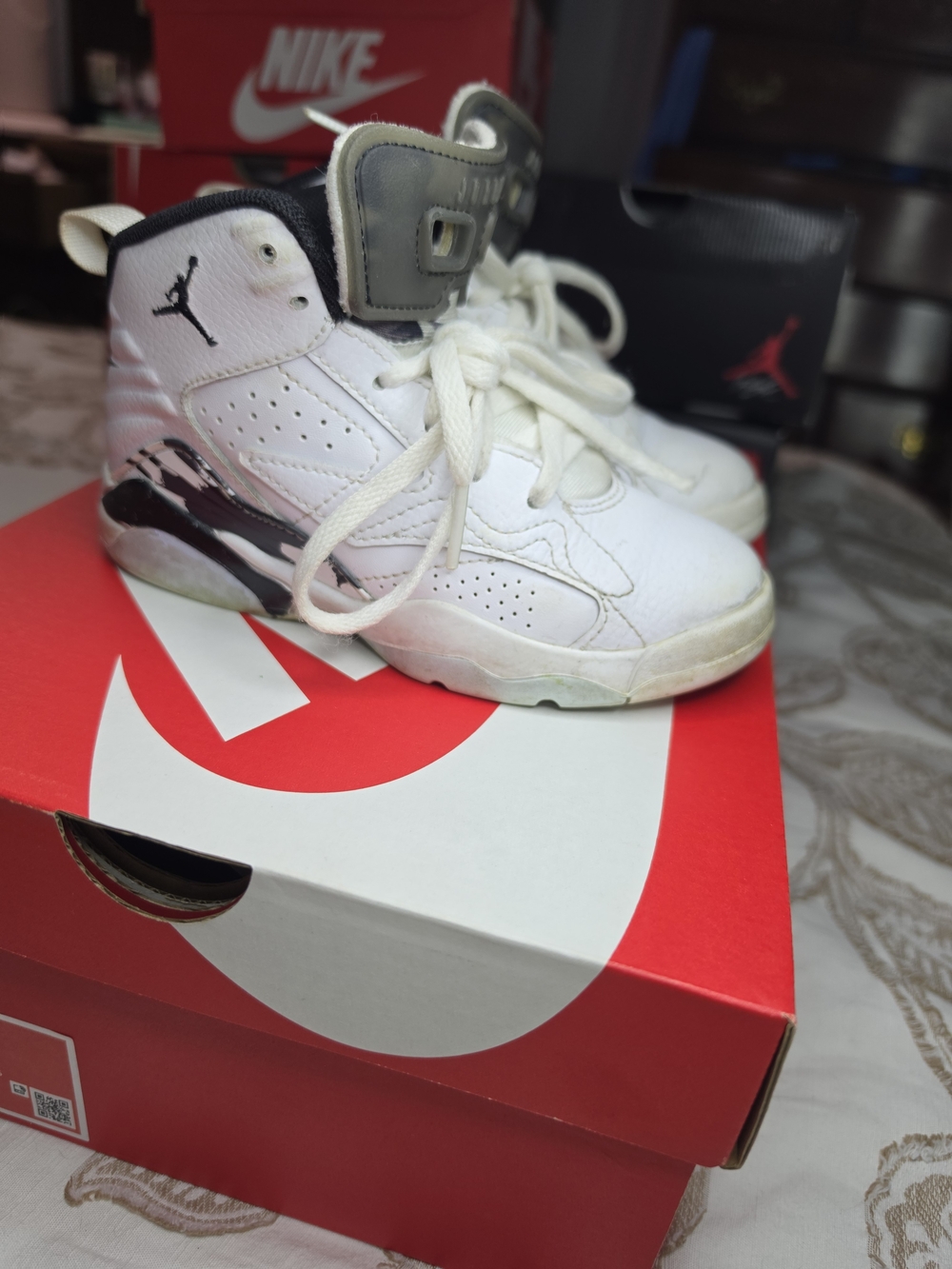 Air Jordan Retro 6s | Size 11C